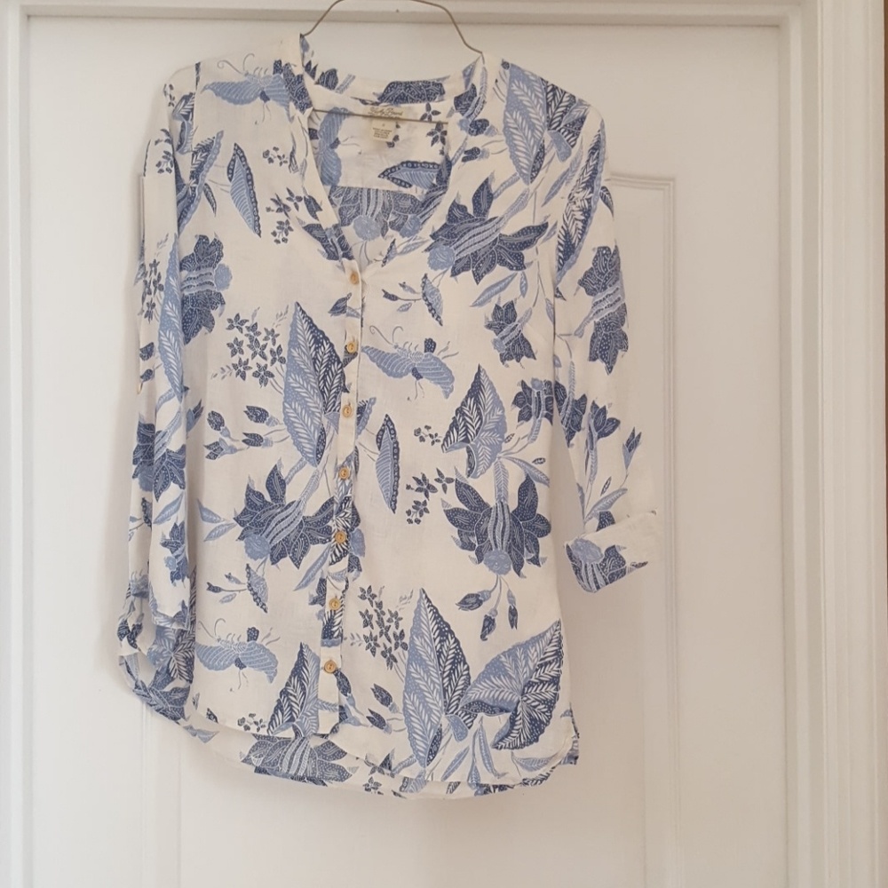 Lucky Brand shirt.